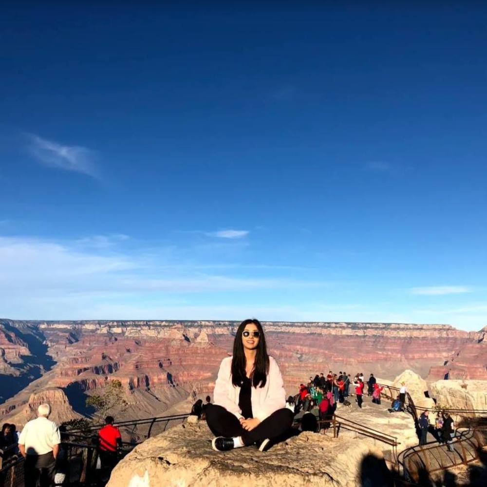 Meet your Posher, Yasmin